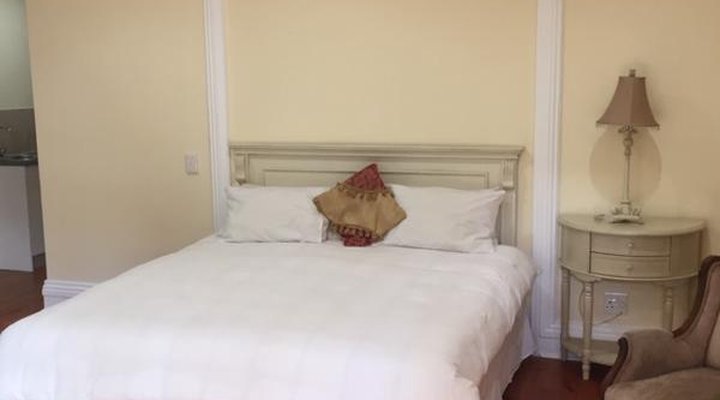 Cricklewood Manor Boutique Hotel