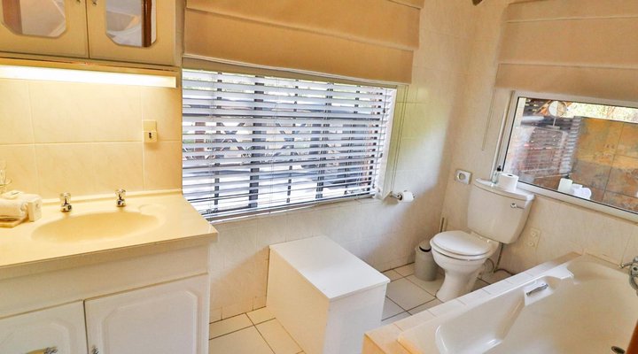 Kruger Riverside Lodge
