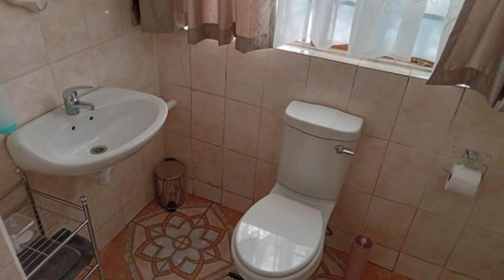 Nola's Bed & Breakfast