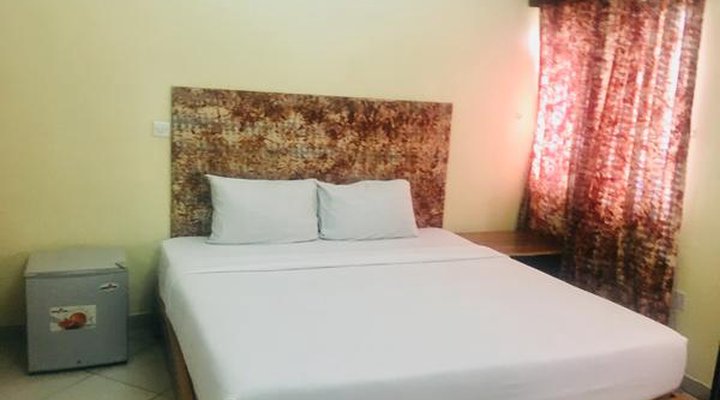 Pilgrims Brook Hotels