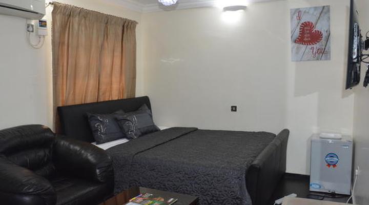 Platinum Inn Gee Hotel