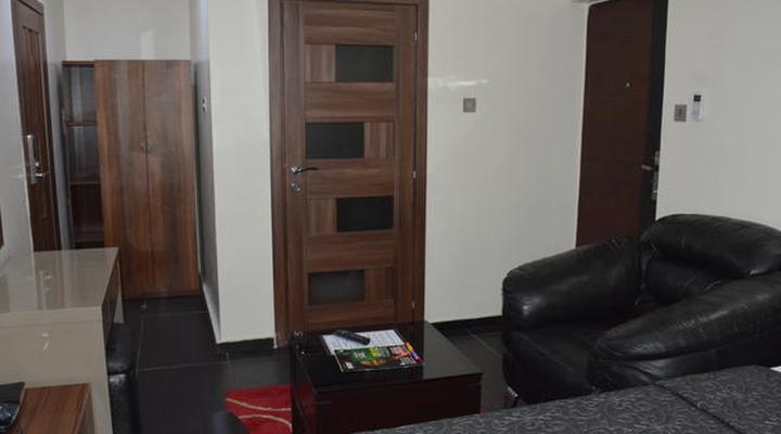 Platinum Inn Gee Hotel