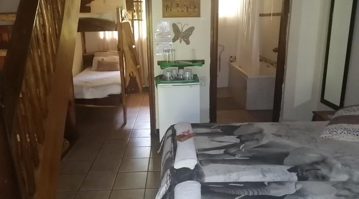 Umfolozi River Lodge and Bird Park