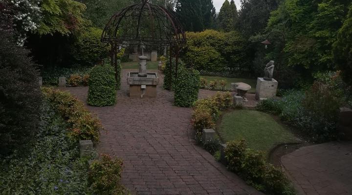 Fox Hill Guest House