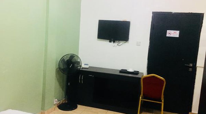 Esporta Hotel Yaba