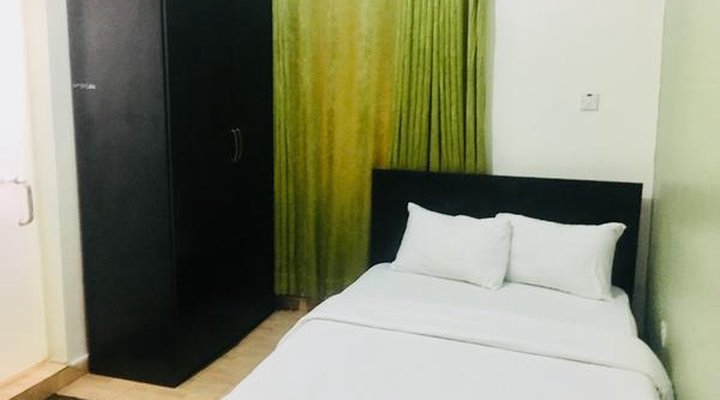Esporta Hotel Yaba