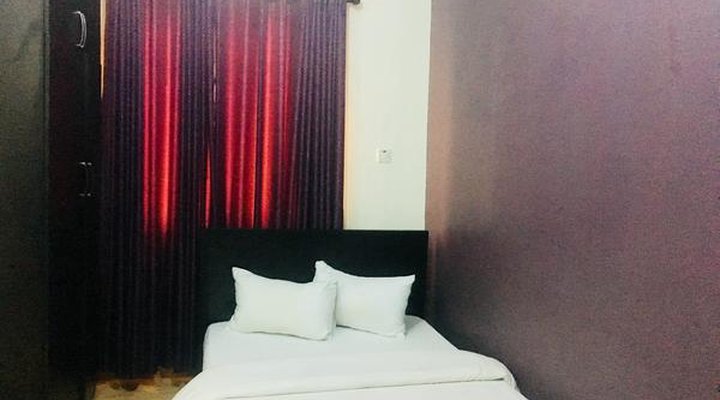 Esporta Hotel Yaba