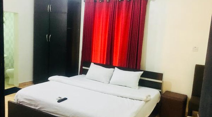 Esporta Hotel Yaba