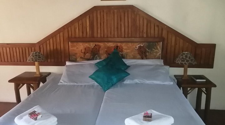 Umfolozi River Lodge and Bird Park