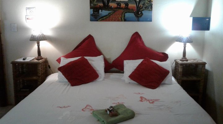 Umfolozi River Lodge and Bird Park