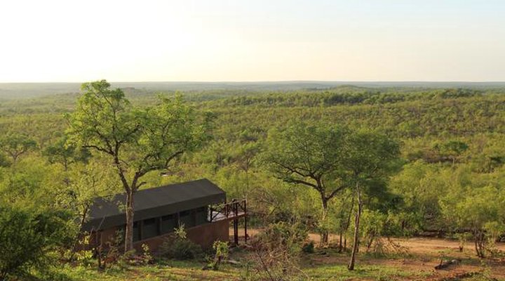Mopaya Safari Lodge