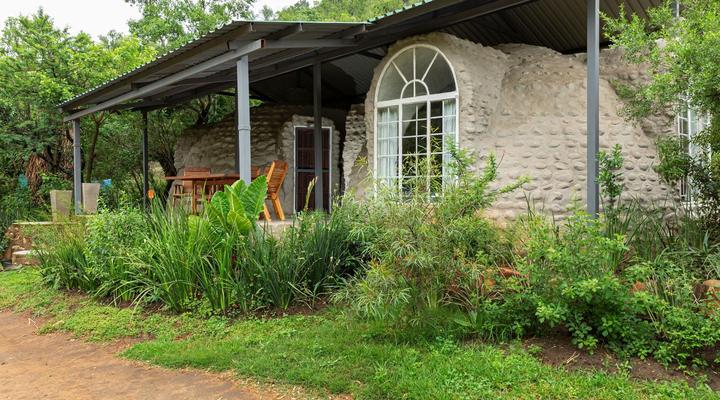 Gangeni Safari Bush Lodge