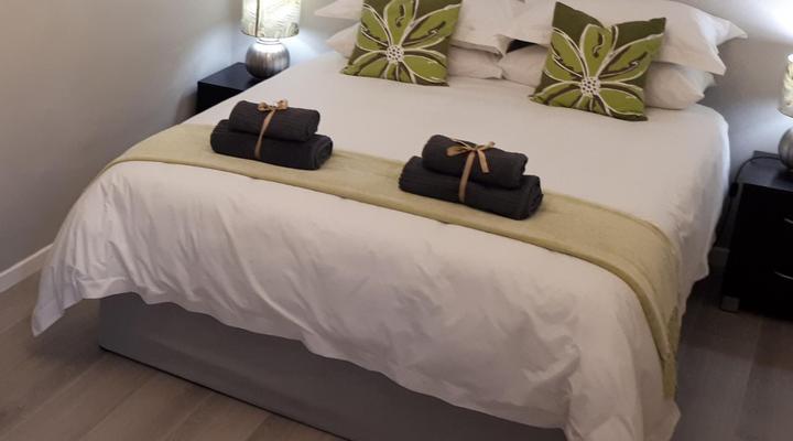 Dellville Country House & Cottages