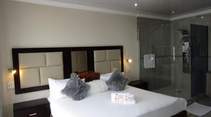 Zovuyo Hotel