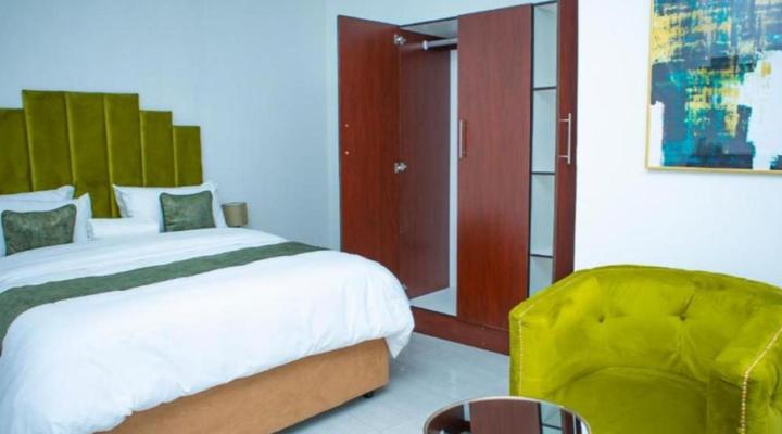 Platinum Eagle Guest House