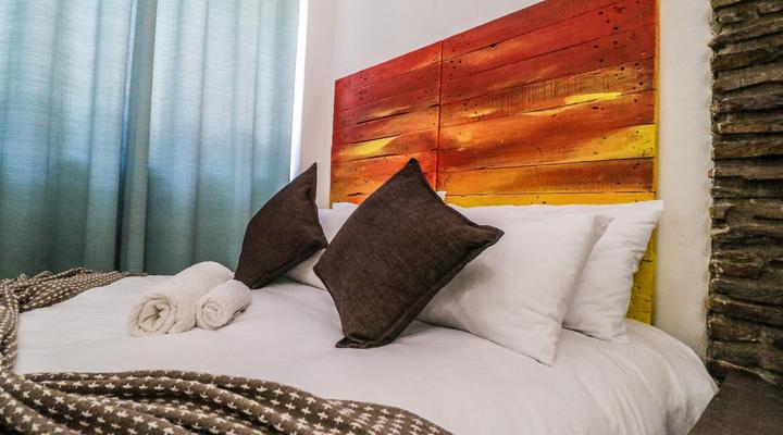 Oshihandhila Boutique Hotel