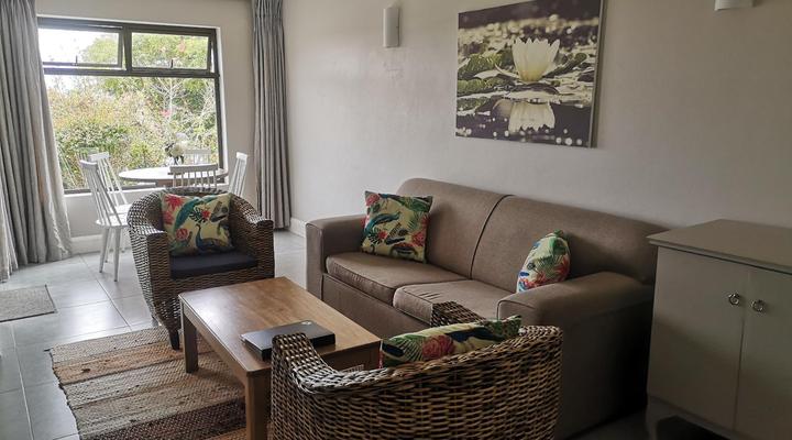 Mount Castleton: 4-Star Graded Luxury Apartment