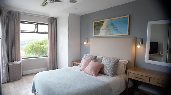 Mount Castleton: 4-Star Graded Luxury Apartment