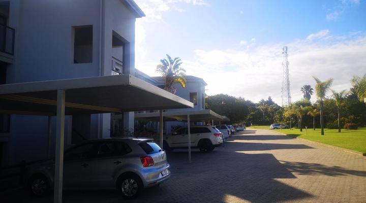 Mount Castleton: 4-Star Graded Luxury Apartment