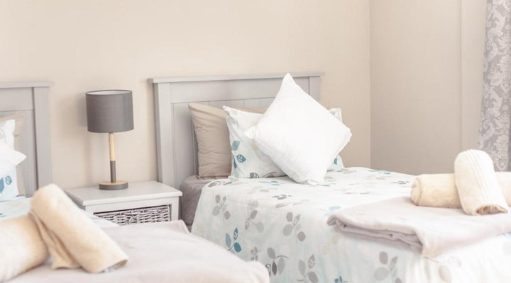 Julina's Guest House