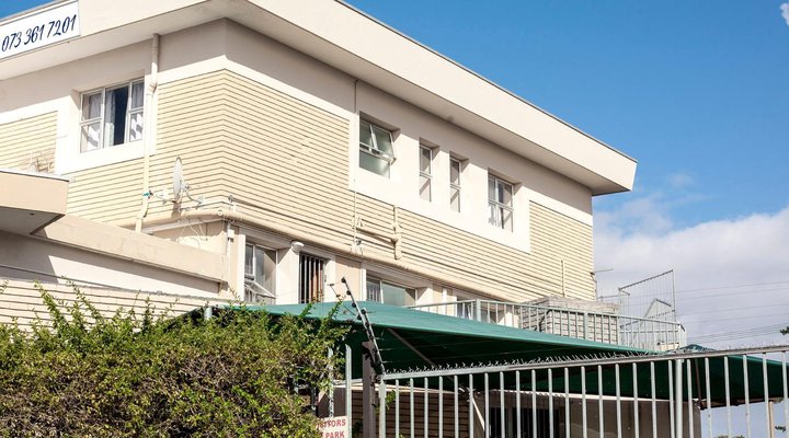 Julina's Guest House