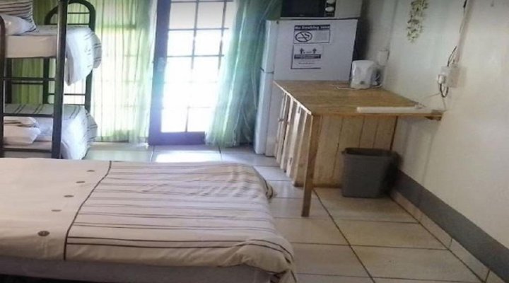 Akwêla Guest Farm