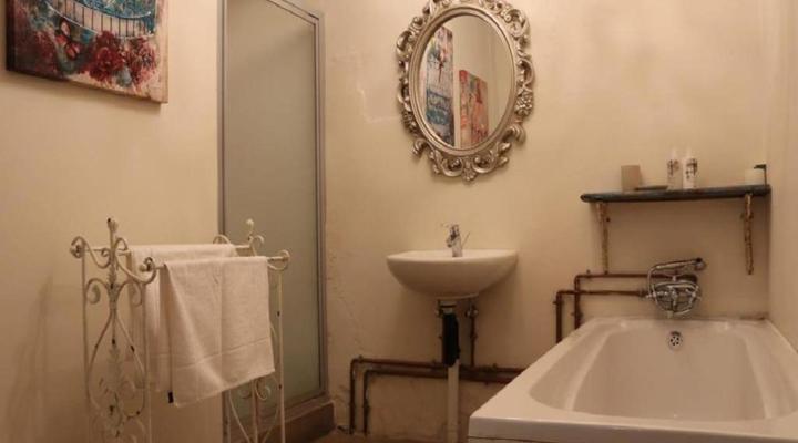 Crystal Barn Country Estate