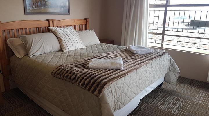 Uitzicht Private Nature Reserve and Lodge