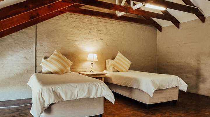 Ibis Way Guest House