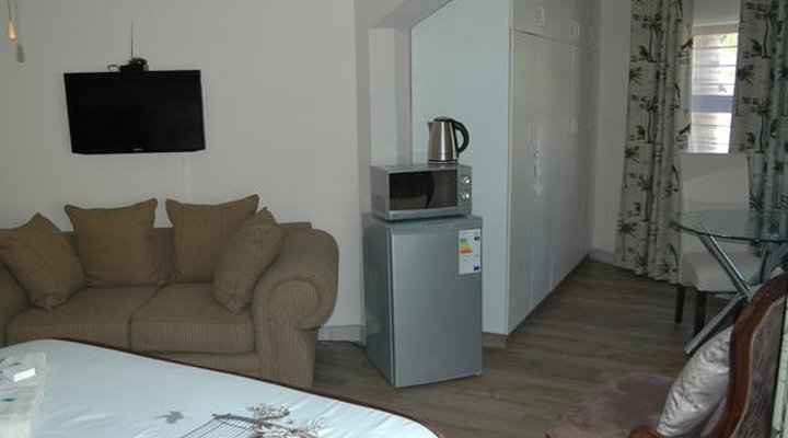 7 Rainbird Place