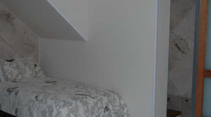 7 Rainbird Place