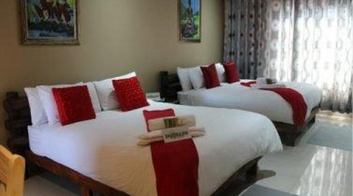 Ekuthuleni Guest House (Vosloorus)