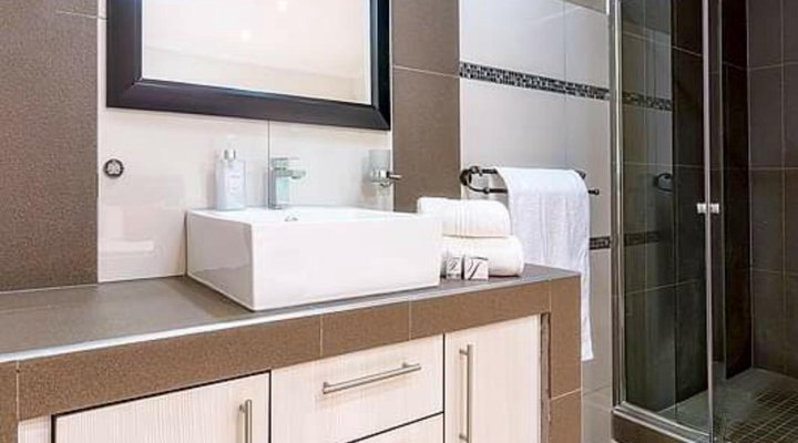 Discovery Guest House