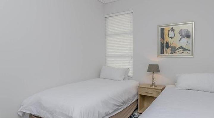 UniqueStay Paardevlei Square 2 Bedroom Apartment