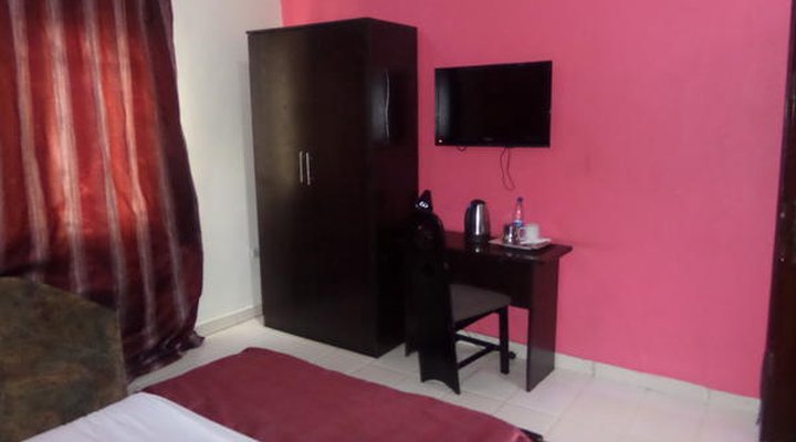 Belfem International Suites