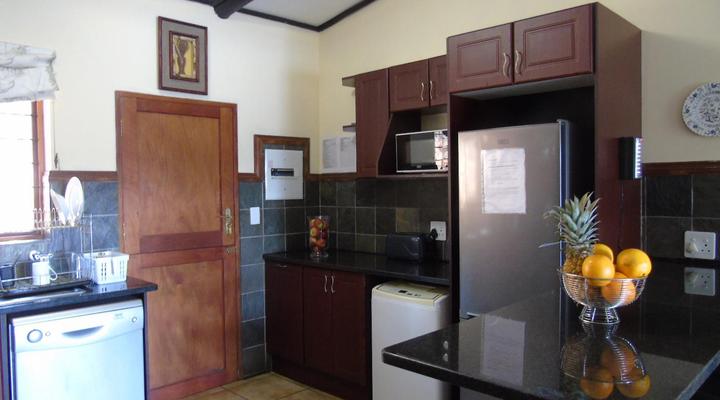 Dagama Lake Cottages