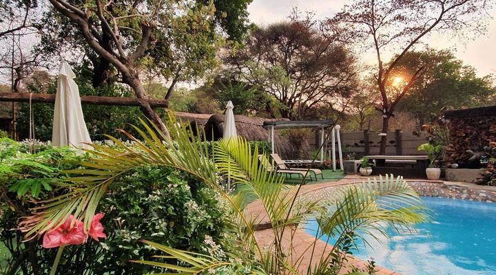 Victoria Falls Backpackers Lodge 