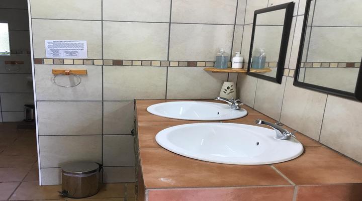 Sani Lodge Backpackers and Self-Catering Cottages