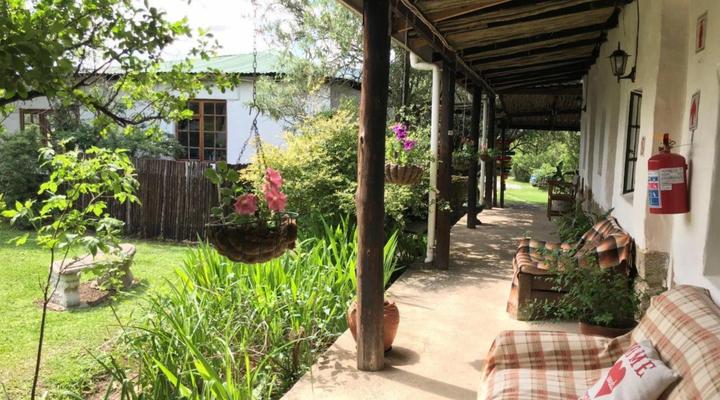 Sani Lodge Backpackers and Self-Catering Cottages
