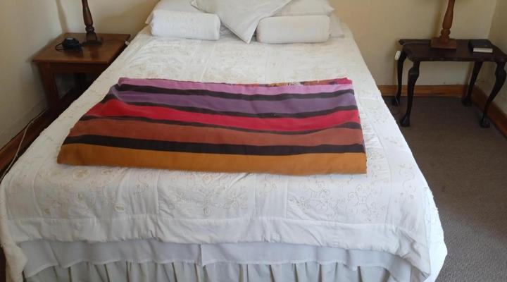 Golden Elephant Guest House