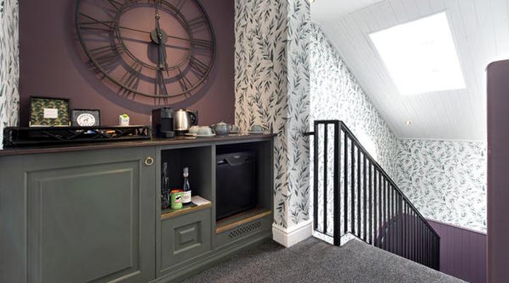 La Fontaine Guest House