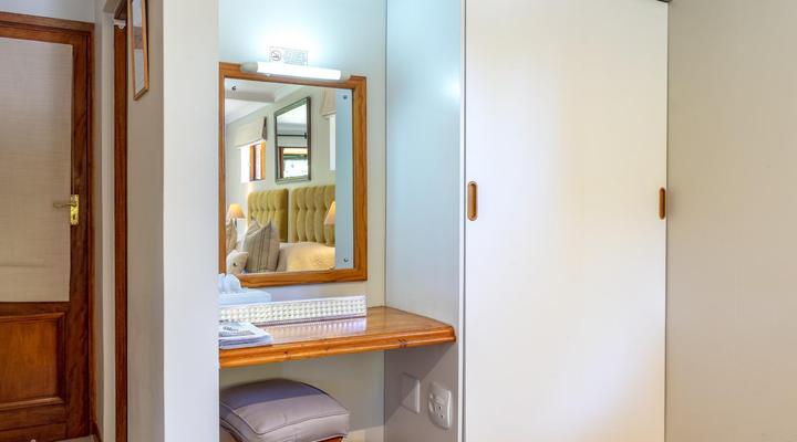 Pumula Lodge Knysna 4 Star GuestHouse