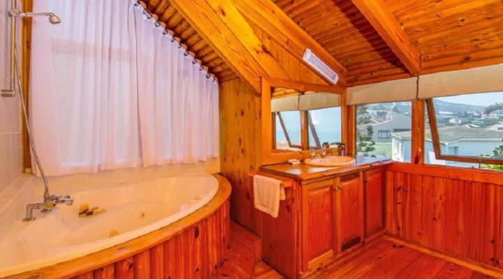 Brenton On Sea Chalets