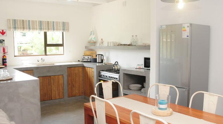 Jesser Point Boat Lodge