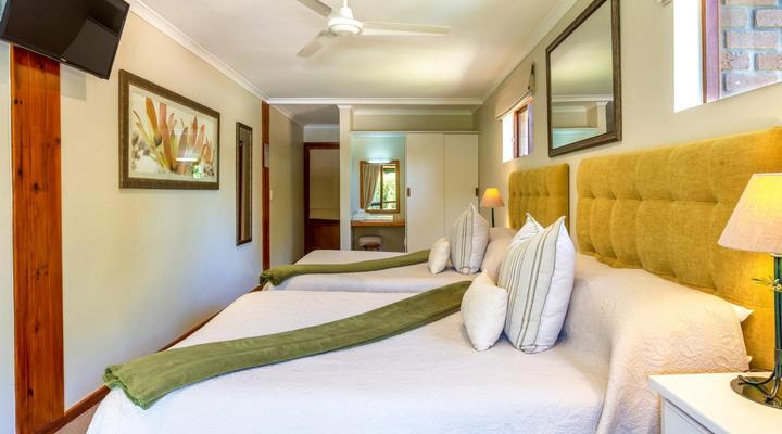 Pumula Lodge Knysna 4 Star GuestHouse