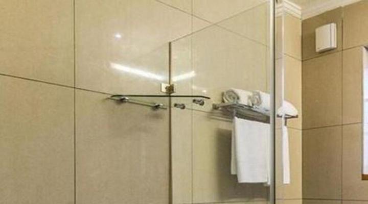 Lemoenkloof Guesthouse