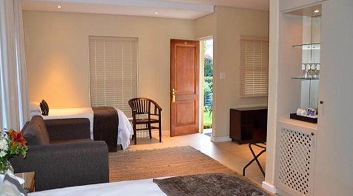 Lemoenkloof Guesthouse