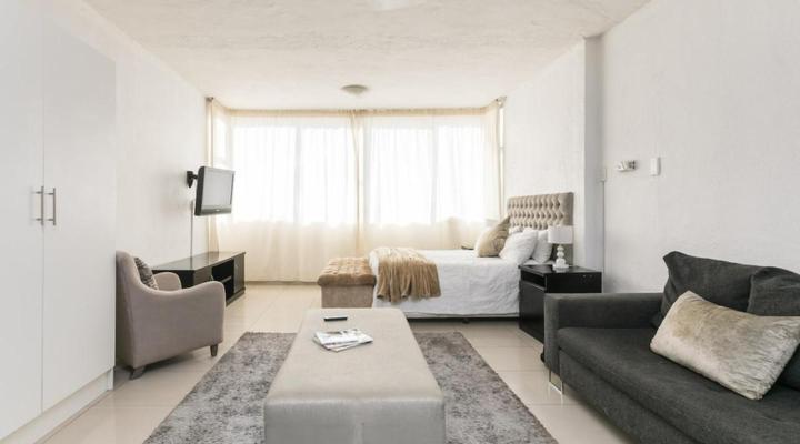 Inn & Out Sandton Park