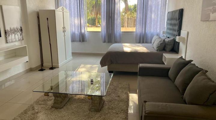 Inn & Out Sandton Park