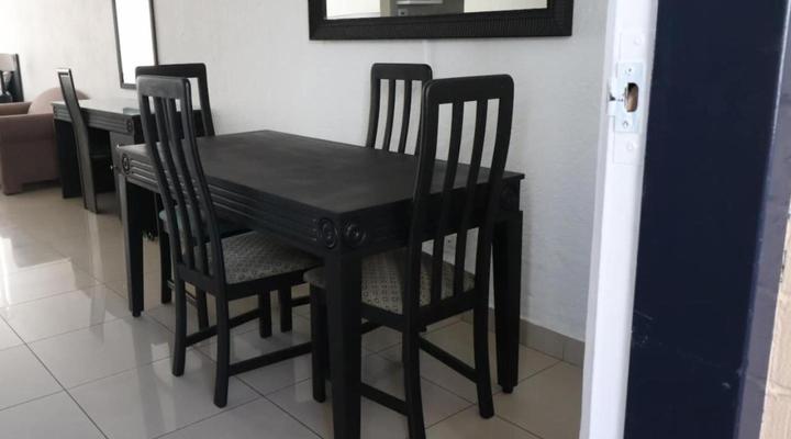 Inn & Out Sandton Park